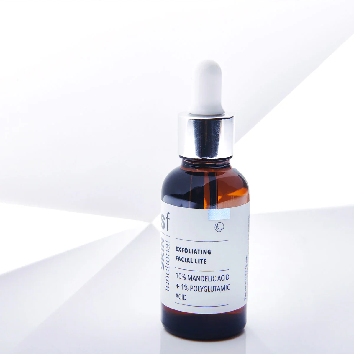 10% Mandelic Acid + 1% Polyglutamic Acid Exfoliating Serum - Image 3